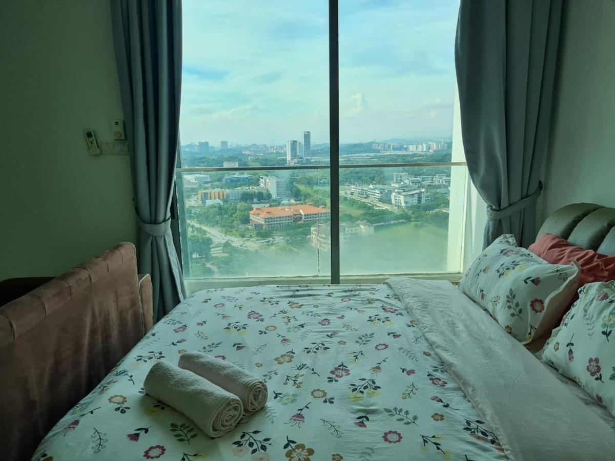 Sweet Homes At Cybersquare Cyberjaya Exterior foto