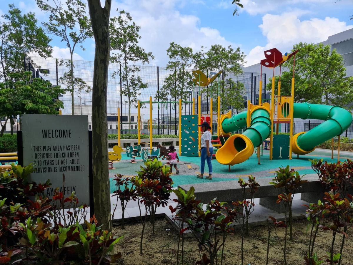 Sweet Homes At Cybersquare Cyberjaya Exterior foto